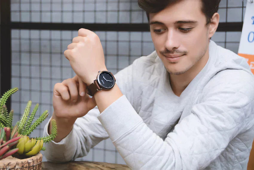 Quality Hub® Imported Original T-101 Tomi Round Luxury Watch 😍