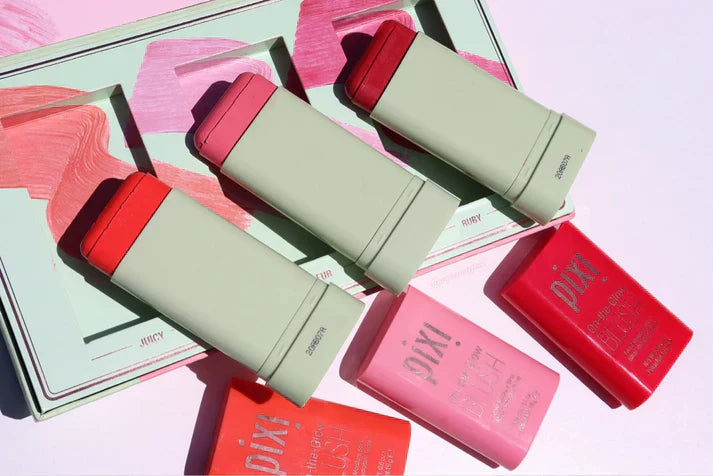 Imported™ Pixi Glow Blush Stick 🎁